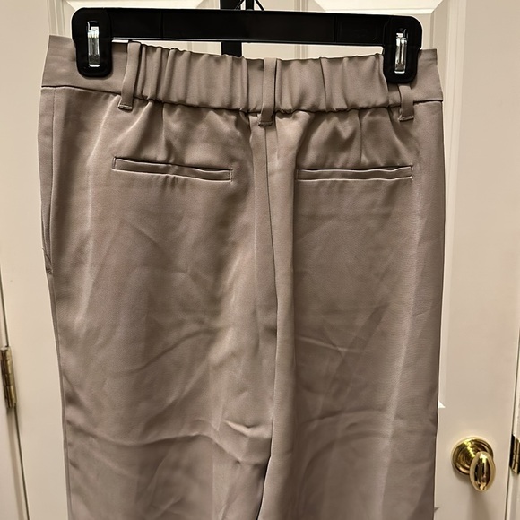 QUINCE women’s Stretch Crepe Pleated Wide Leg Pants - Picture 12 of 16